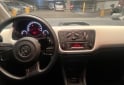 Autos - Volkswagen UP hailane 2015 Nafta 62000Km - En Venta