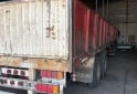 Camiones y Gr�as - Vendo Semi - En Venta