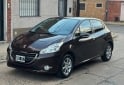 Autos - Peugeot 208 2014 Nafta 75000Km - En Venta