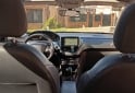 Autos - Peugeot 208 feline par�k Cuir 2014 Nafta 150000Km - En Venta
