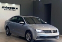 Autos - Volkswagen Vento Advance 2.5L 2016 GNC 98000Km - En Venta
