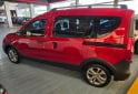 Utilitarios - Renault Kangoo Stepway 1.6 sce 2024 Nafta 42000Km - En Venta