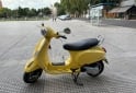 Motos - Vespa VXL 150 2024 Nafta 1700Km - En Venta