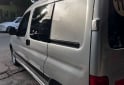 Utilitarios - Peugeot Partner 2020 GNC 123000Km - En Venta
