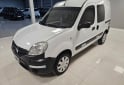 Utilitarios - Renault Kangoo comfort 5as 2015 Nafta 115000Km - En Venta
