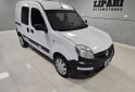 Utilitarios - Renault Kangoo comfort 5as 2015 Nafta 115000Km - En Venta