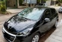 Autos - Peugeot 208 Feline 2017 Nafta 49000Km - En Venta