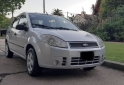 Autos - Ford Fiesta Max 2009 GNC 127000Km - En Venta