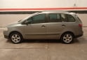 Autos - Volkswagen Suran 2006 Nafta 150000Km - En Venta