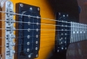 Instrumentos Musicales - 2 guitarras eléctricas - En Venta