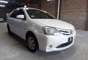 Autos - Toyota Toyota Etios xs 2014 GNC 111111Km - En Venta