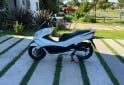 Motos - Honda Pcx 150 2017 Nafta 1600Km - En Venta