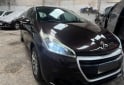 Autos - Peugeot 208 2017 Nafta 100000Km - En Venta