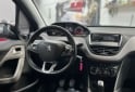 Autos - Peugeot 208 2017 Nafta 100000Km - En Venta