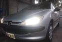 Autos - Peugeot 206 con aire 2010 Nafta 133000Km - En Venta