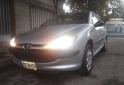 Autos - Peugeot 206 con aire 2010 Nafta 133000Km - En Venta