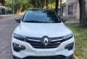 Autos - Renault Iconic 2025 Nafta 8000Km - En Venta