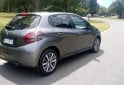 Autos - Peugeot 208 2017 Nafta 68000Km - En Venta