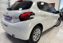 Autos - Peugeot 208 ALLURE NAV 2019 Nafta 105000Km - En Venta
