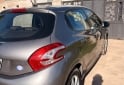 Autos - Peugeot 208 Allure Touchscreen 2014 Nafta 120000Km - En Venta