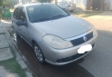 Autos - Renault Symbol 2013 Nafta 140000Km - En Venta