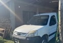 Utilitarios - Peugeot partner 2012 GNC 240000Km - En Venta