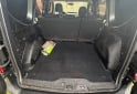 Utilitarios - Renault Kangoo Express 5 asientos 2021 Diesel 104000Km - En Venta