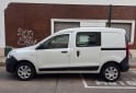 Utilitarios - Renault Kangoo 2025 GNC 39000Km - En Venta
