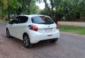 Autos - Peugeot 208 Feline 2018 Nafta 100000Km - En Venta