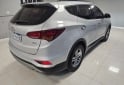 Camionetas - Hyundai Santa fe gls 2.4 2017 Nafta 200000Km - En Venta