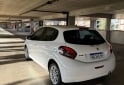 Autos - Peugeot 208 2019 Nafta 105000Km - En Venta