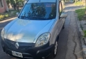 Utilitarios - Renault Kangoo 2015 GNC 185000Km - En Venta