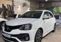 Autos - Toyota Etios XLS 2023 Nafta 29600Km - En Venta