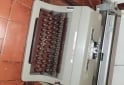 Clásicos - Máquina de Escribir Olivetti Línea 88 - En Venta