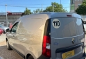 Utilitarios - Renault Kangoo 2022 GNC 95000Km - En Venta