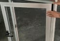 Hogar - Ventana de aluminio oscilobatiente - En Venta
