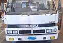 Camiones y Grúas - Isuzu NPR 75 - En Venta