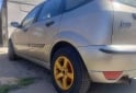 Autos - Ford focus 2004 GNC 230000Km - En Venta