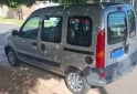 Utilitarios - Renault Kangoo 2017 GNC 175000Km - En Venta