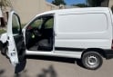 Utilitarios - Peugeot Partner 2013 Nafta 98000Km - En Venta