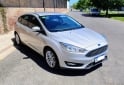 Autos - Ford FOCUS 2018 Nafta 100000Km - En Venta
