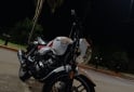 Motos - Bajaj V15 2017 Nafta 30000Km - En Venta