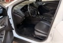 Autos - Ford Focus  Titanium 2017 Nafta 117000Km - En Venta