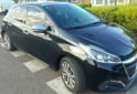 Autos - Peugeot 208 Feline 2017 2017 Nafta 50000Km - En Venta