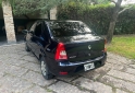 Autos - Renault Logan 2012 GNC 157000Km - En Venta