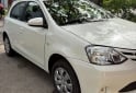 Autos - Toyota ETIOS 2016 Nafta 105000Km - En Venta