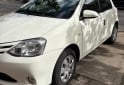 Autos - Toyota ETIOS 2016 Nafta 105000Km - En Venta