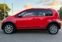 Autos - Volkswagen Up Cross 2017 Nafta 40700Km - En Venta
