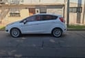 Autos - Ford FIESTA TITANIUM POWERSHIF 2017 Nafta 140000Km - En Venta