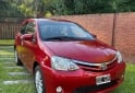 Autos - Toyota Etios XLS 5 Ptas 2014 Nafta 97000Km - En Venta